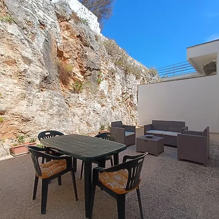 Casa Michela, 300m Dal Mare Santa Cesarea Terme